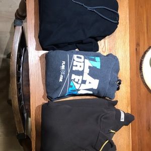 Lot of flagnorfail and gildan hoodies
